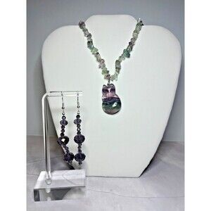 Fluorite Chip Bead & Hand Carved Fox Pendant Necklace & Glass Earring Set (0129)